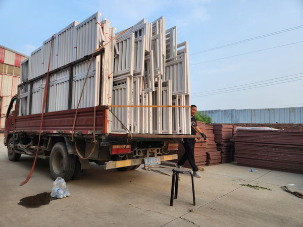 空調外機罩發貨